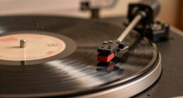 crackling sound ambiance enhancement