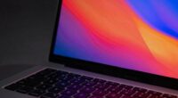 customizable screen illumination